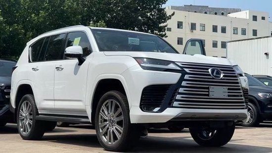 23款雷克萨斯LX600现车钜惠159万热销中