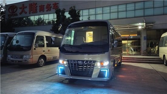 丰田考斯特17座价格企业接待中巴车促销