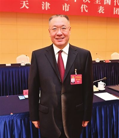 刘春雷代表