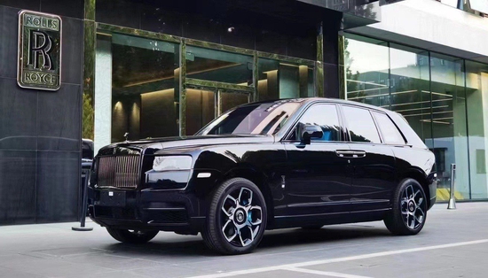 2022款劳斯莱斯库里南天津港现车促销价