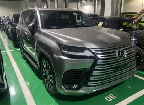 24款雷克萨斯LX600豪华版满配成交价格