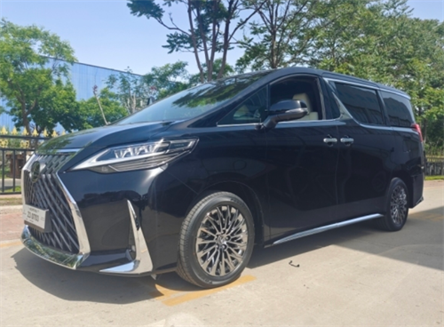 23款雷克萨斯LM350h 3.5L超值价送豪礼