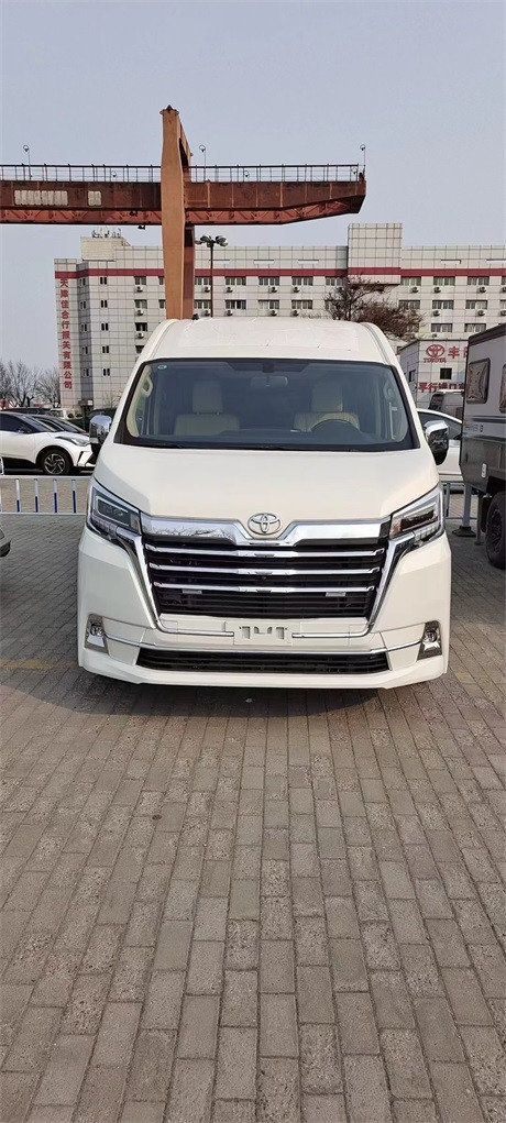 2022款丰田海狮7座现车实拍改装商务首选