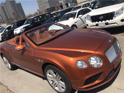 17款宾利欧陆4.0T GT 敞篷到店一手车源
