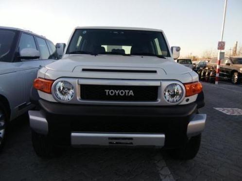 17款丰田FJ酷路泽4.0L现车手续齐价格低