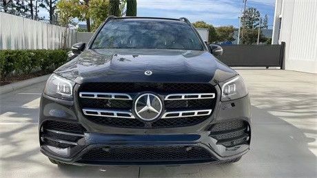 2022款奔驰GLS450天津现车实拍价格下调