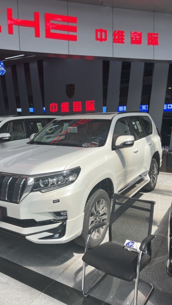 2023款丰田霸道4000VXR城市版 70万起