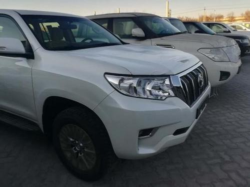 2018款丰田霸道4000中东版 可分期付款