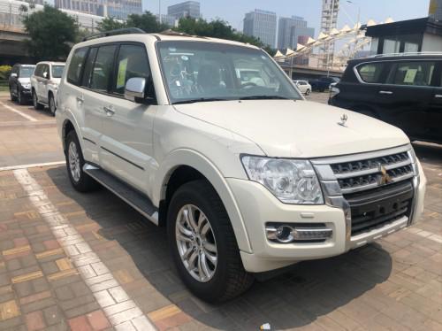 19款三菱帕杰罗V97现车山猫顶配越野无敌