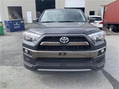 2019款丰田超霸夜影版澎湃动力超级霸道