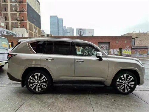 2022款雷克萨斯LX600 上架通知月底现车