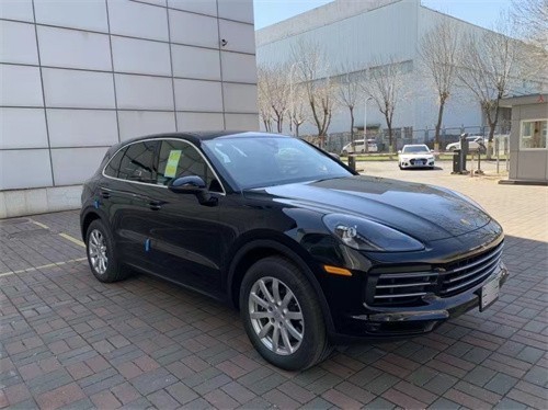 2022款保时捷卡宴国六五一特价钜惠80万