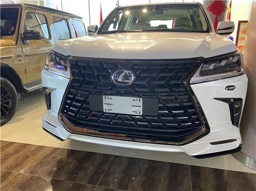 2021款雷克萨斯LX570回头率超高150余万