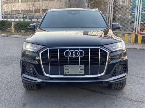 奥迪Q7 2.0平行进口现车六月特惠价55万
