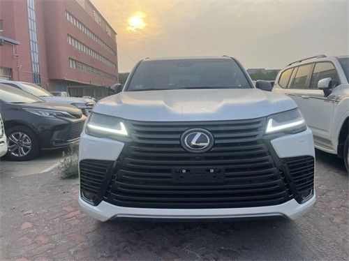 2022款雷克萨斯LX600七座天津港报价