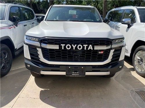 2022款丰田酷路泽3500报价港口优惠多