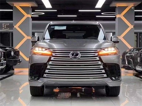 22款雷克萨斯LX600超豪华现车手续齐全