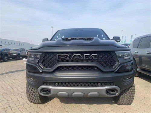 712匹马力23款霸王龙 现车特惠促销