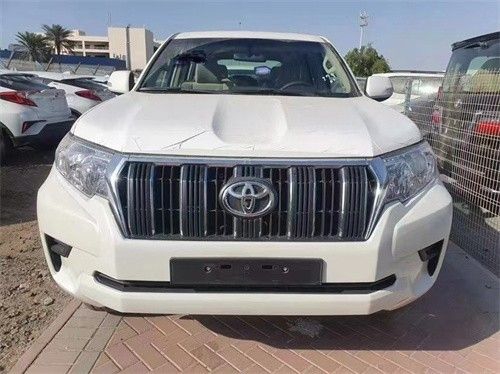 2022款丰田霸道4000中东版现车抵港特价