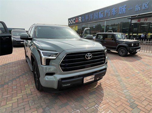 丰田红杉SR5 TRD越野版配置 团购大优惠