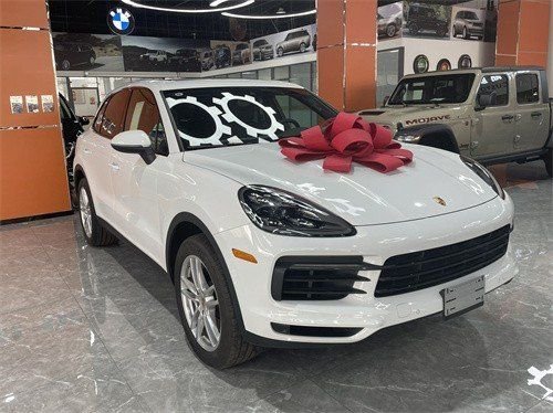 2021款保时捷卡宴美规促销折扣一应俱全