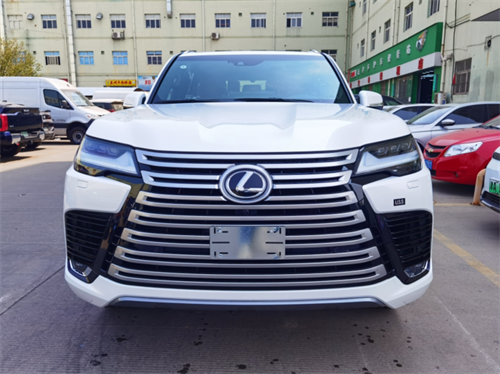 2023款雷克萨斯LX600西安进口现车底价