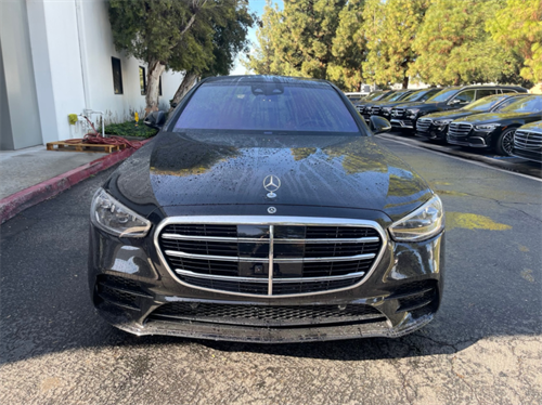 2023款奔驰迈巴赫S480冰点特惠价优