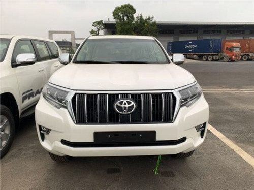 23款丰田霸道2700中东版 西安现车价格