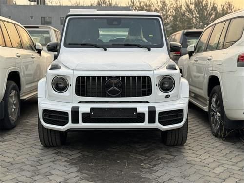 23款韩版奔驰G63高配港口12月优惠报价