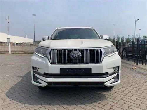 2023款丰田霸道4000国六价格57万起步