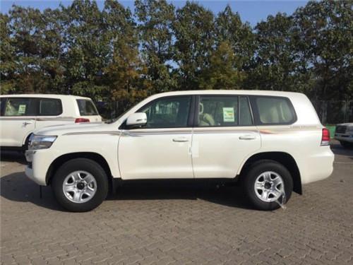 18款丰田兰德酷路泽4000详细介绍及价格