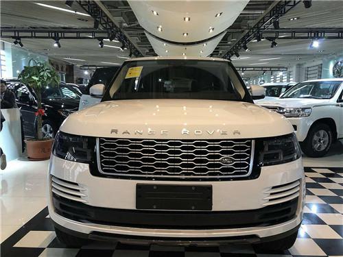 2018款路虎揽胜行政3.0T 暖春降价来袭