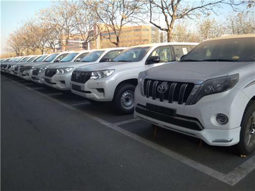 18款丰田霸道2700中东裸价来袭钜惠促销