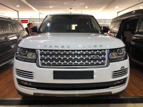 17款欧规路虎柴油3.0新车到店，优惠多多