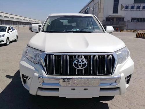 18款霸道2700天津港总部优惠现车售全国