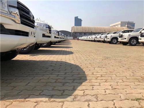 2018款酷路泽4000中东版越野无极限优惠