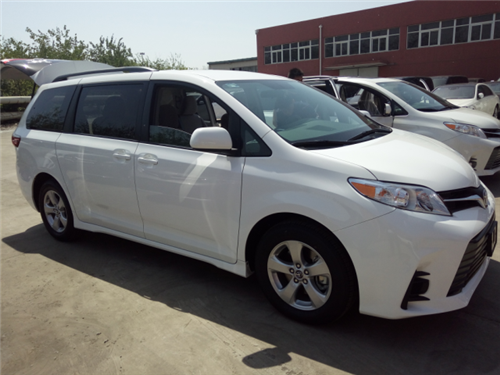 2018款丰田塞纳全新MPV耀眼上市惊喜促销