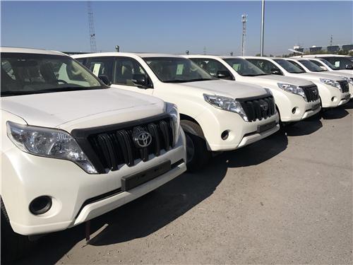 18款丰田霸道2700现车 电仪价格更优惠