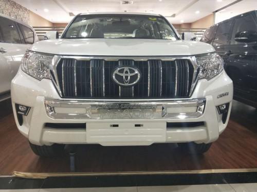 18中东丰田霸道4000 值得你拥有霸气越野