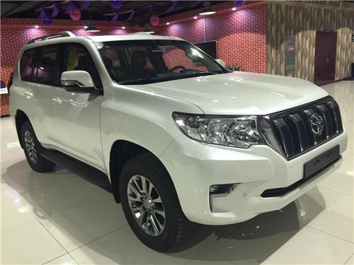 2018款丰田霸道4000劲爆改装豪礼相送