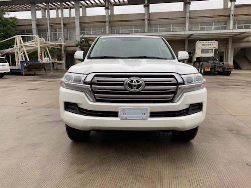 2019款丰田酷路泽4000现车港口最新价格