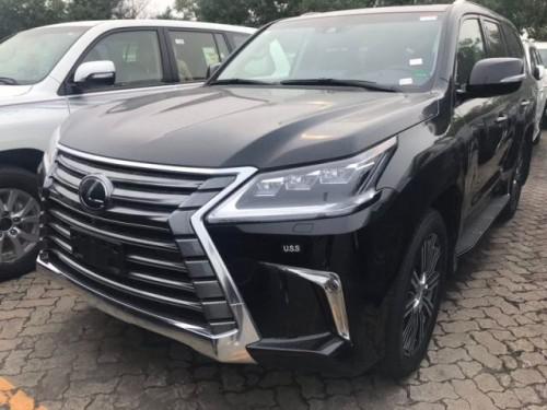 19雷克萨斯LX570 天津港现车促销售全国