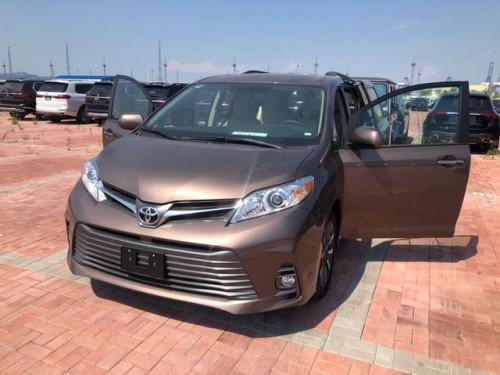 19款丰田塞纳港口现车充足中秋节降价