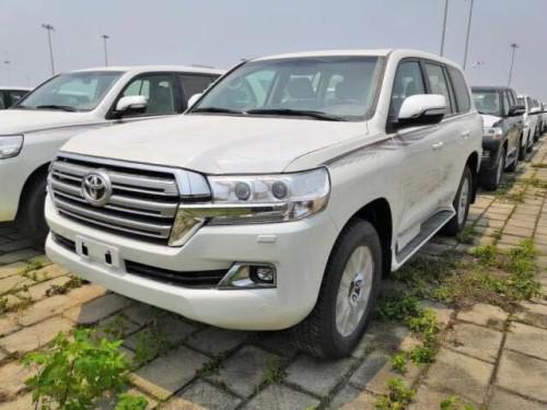 19款酷路泽4000GXR版本进口现车多少钱