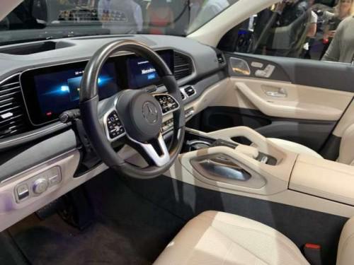 2020款奔驰GLS450现车陆续到港值得拥有