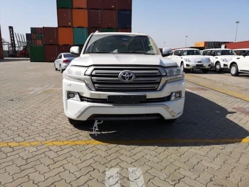 2019款丰田酷路泽4600天津港优惠提现车