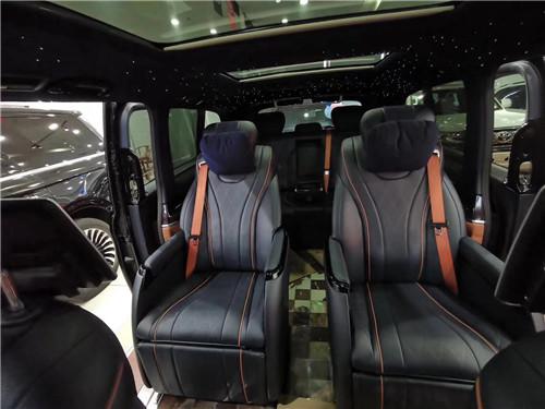 2019款奔驰V260顶级豪华商务令人瞩目