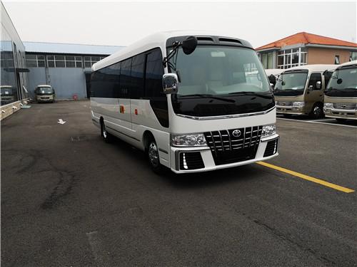 进口丰田考斯特12座配置及图片