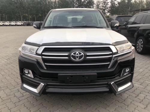 2019款丰田兰德酷路泽5700价格高大威猛