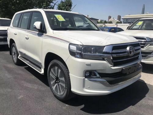 19款丰田酷路泽4000 真皮摇启版现车价格